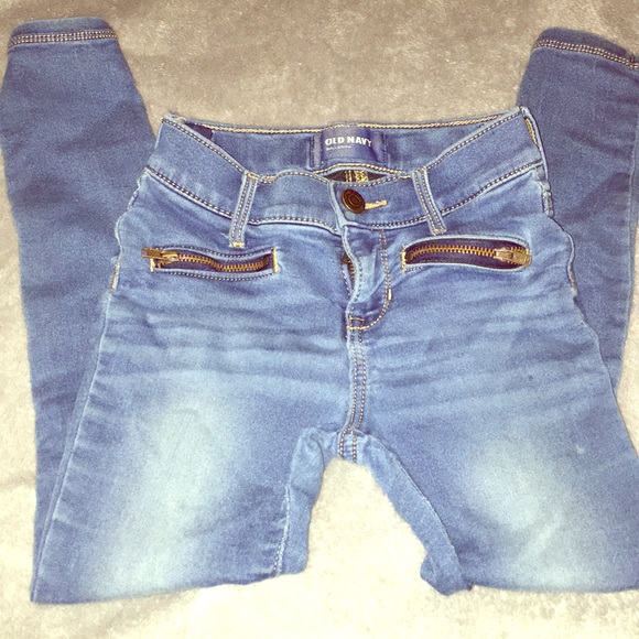 Old Navy Ballerina Jeans 👖🔥 - Picture 1 of 4